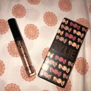 Kylie Cosmetics Glitz Super Glitter Gloss